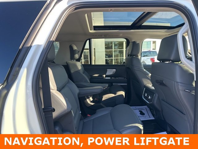 New 2025 Ford Expedition Max Active image 2