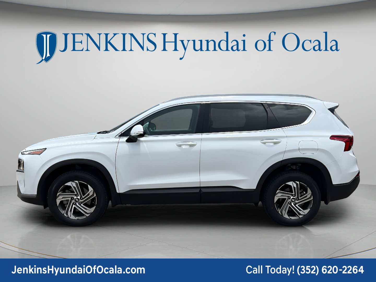 Certified 2023 Hyundai Santa Fe SEL w/ Cargo Package AWD/4WD image 6