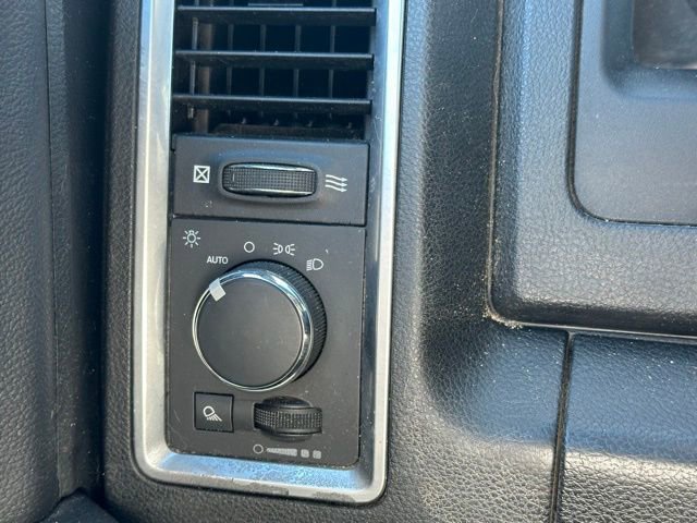Used 2021 RAM 1500 Classic Warlock AWD/4WD image 21