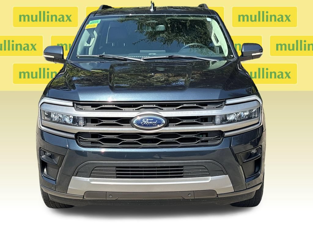 Used 2023 Ford Expedition XLT RWD image 14