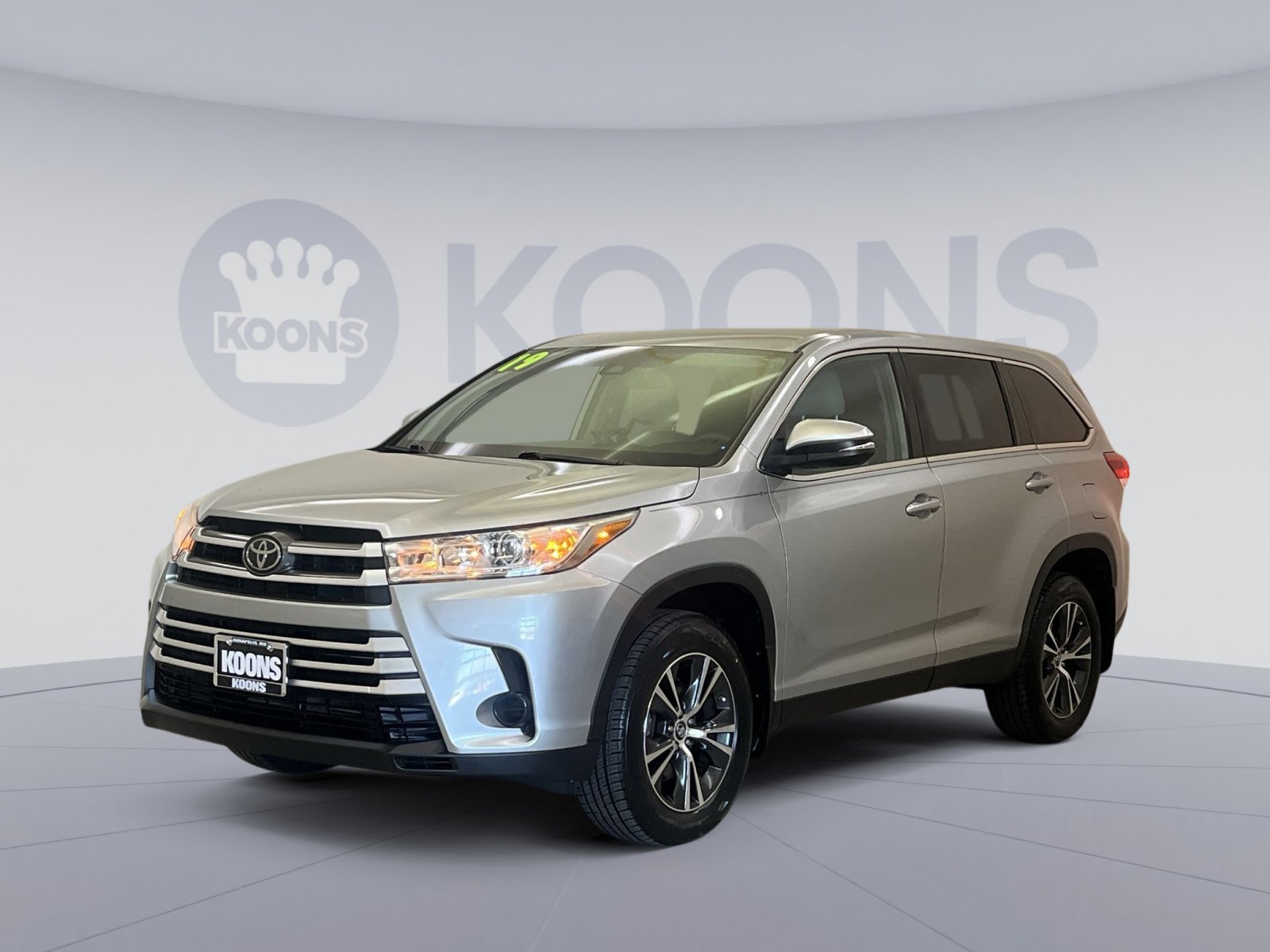 Used 2019 Toyota Highlander LE