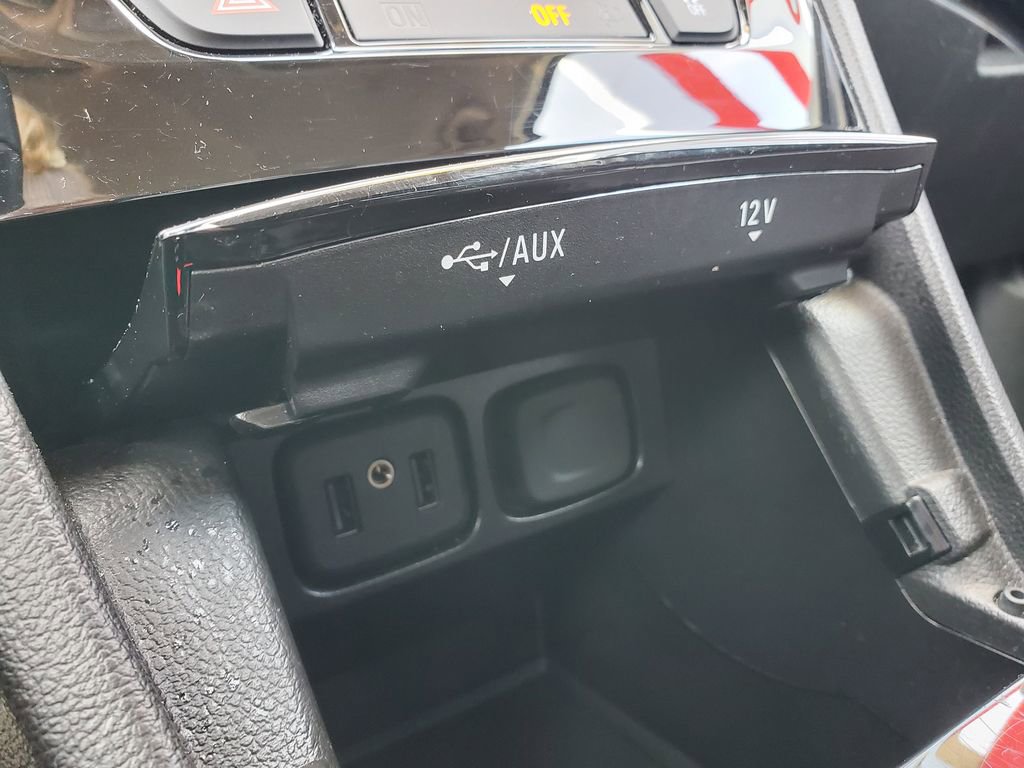 Used 2020 Buick Encore Preferred w/ Safety Package image 29