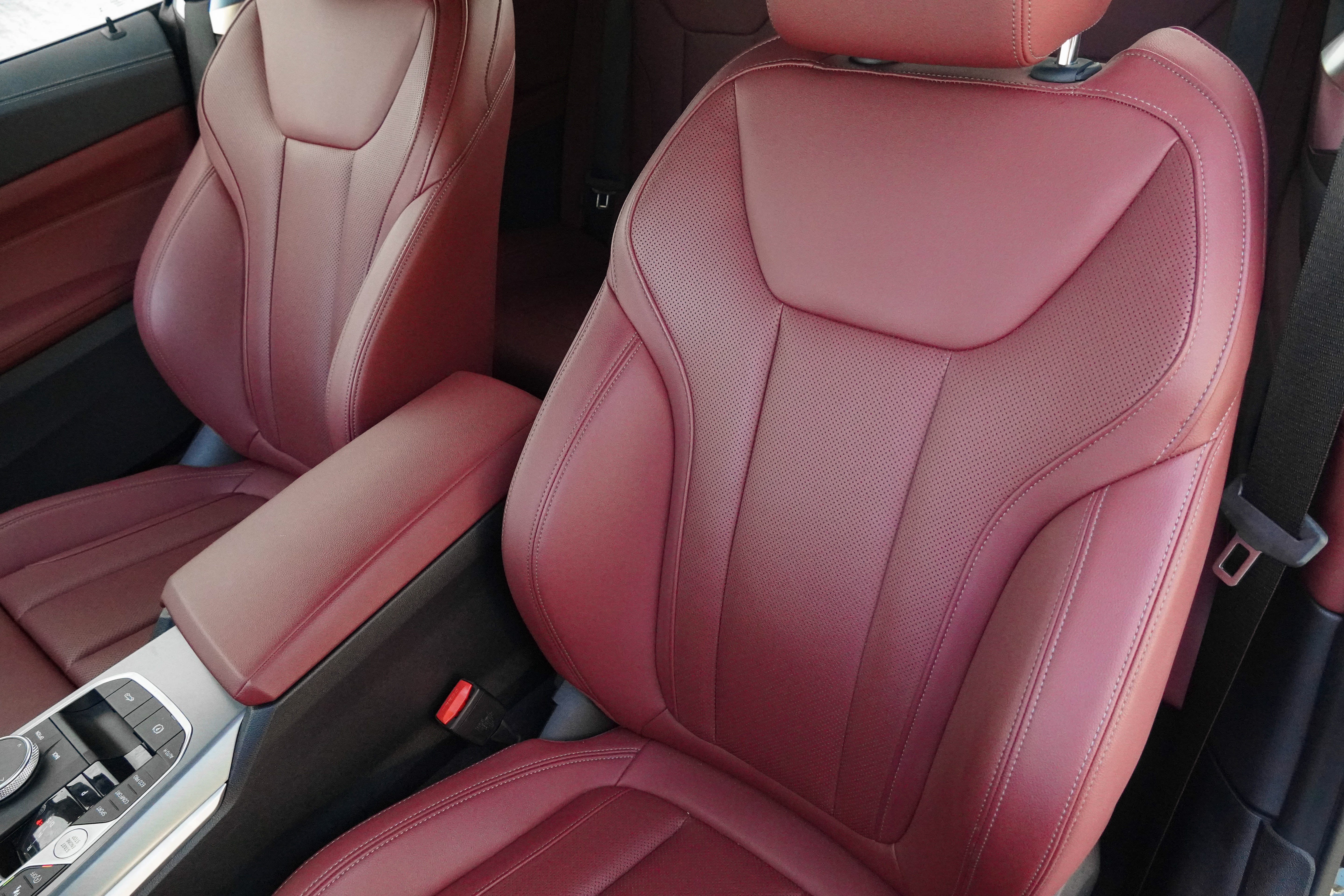 Certified 2025 BMW M440i Convertible RWD image 14