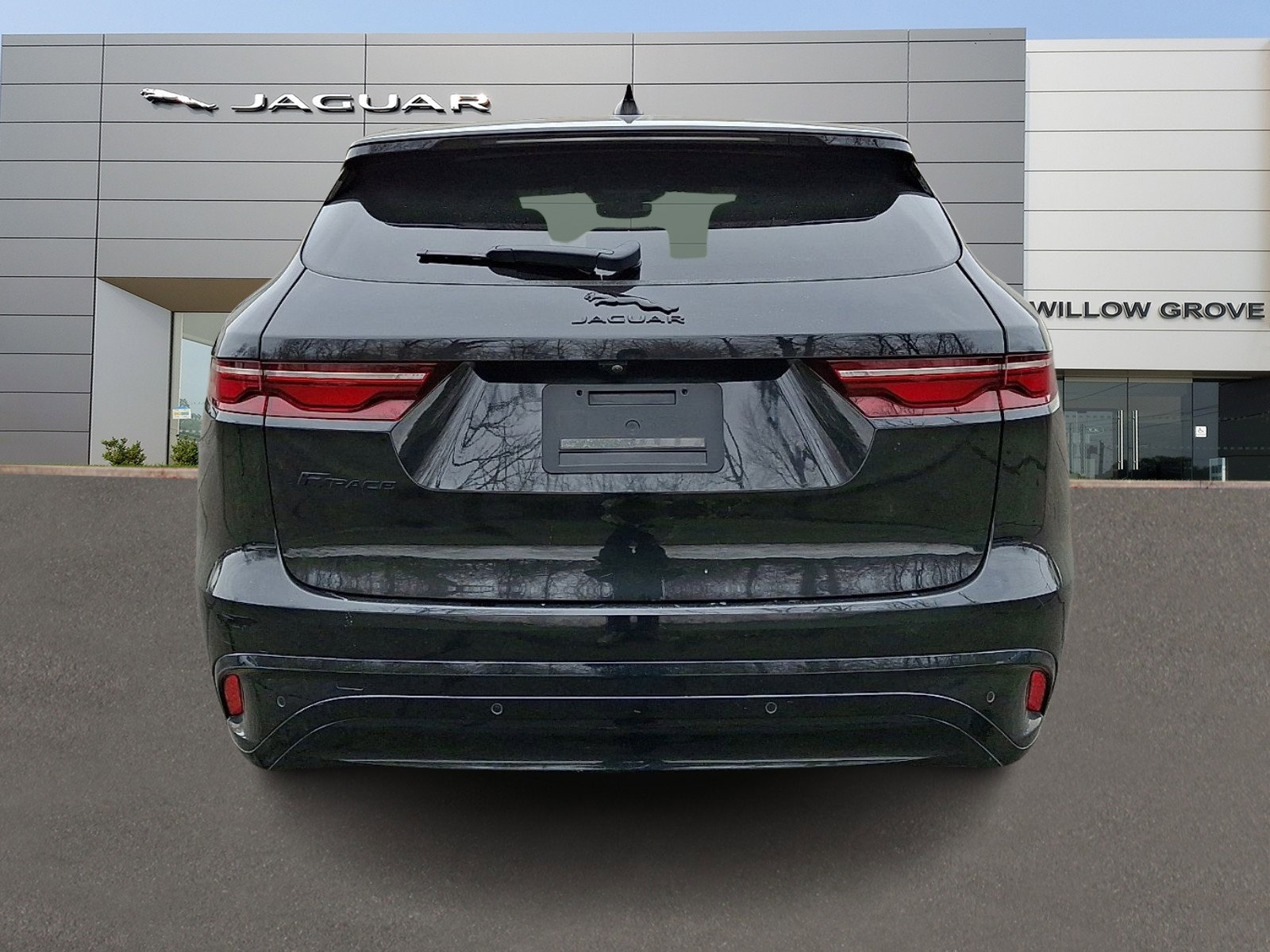 Used 2023 Jaguar F-PACE S AWD/4WD image 7