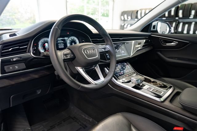 Used 2023 Audi Q8 Premium w/ Convenience Package AWD/4WD image 23