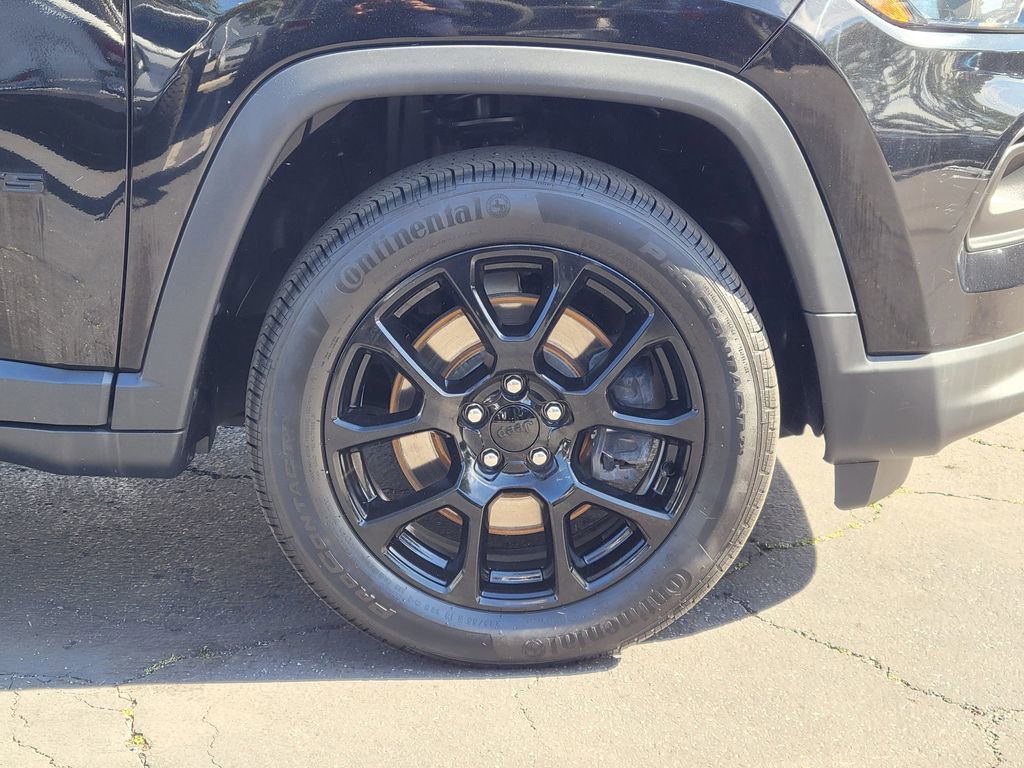 Used 2023 Jeep Compass Altitude image 26