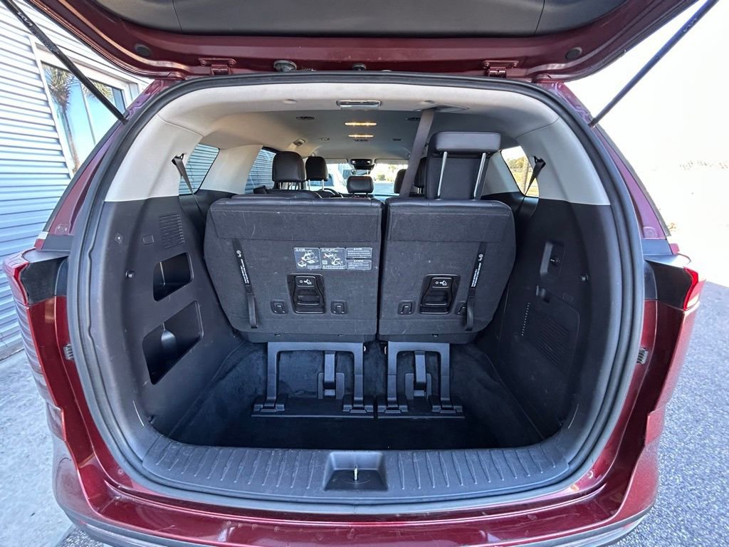 Used 2024 Kia Carnival LX image 61
