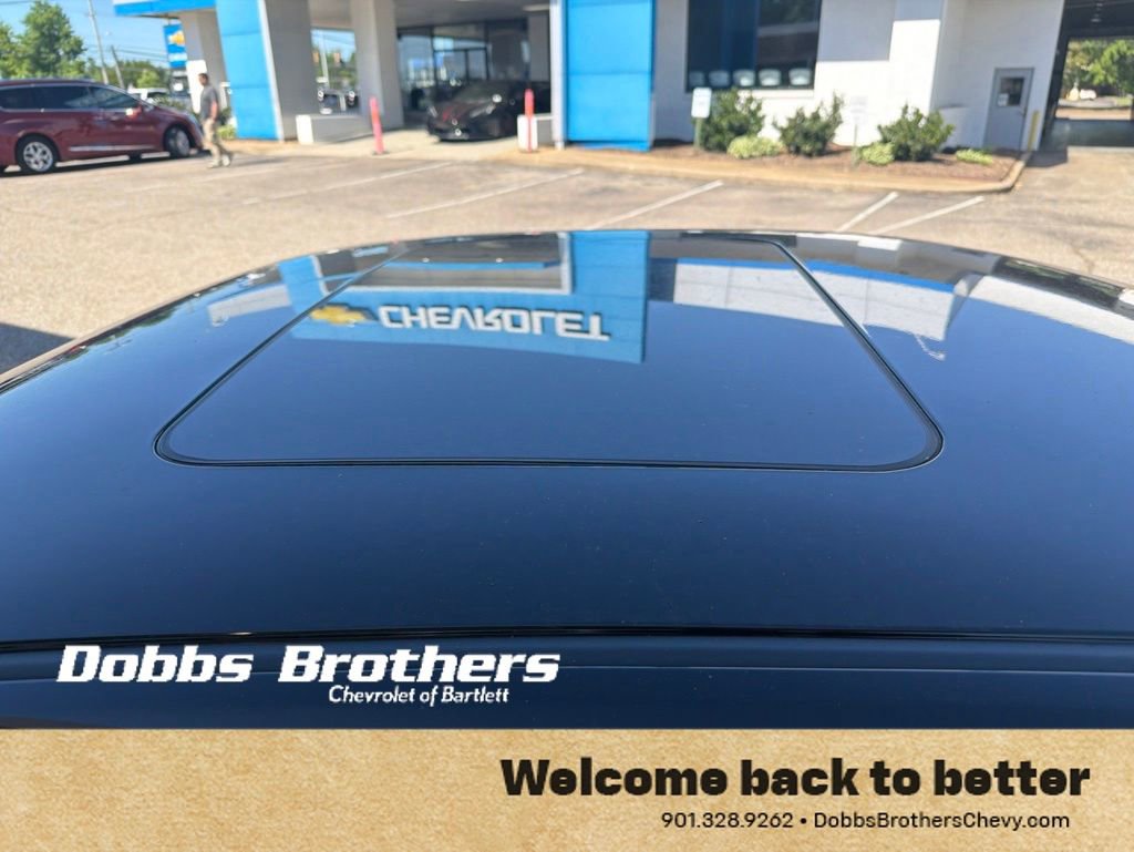 Used 2015 Chevrolet Camaro SS RWD image 8