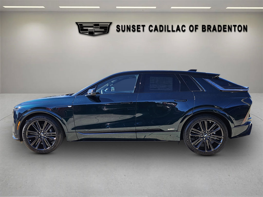 New 2026 Cadillac Lyriq V AWD/4WD image 4