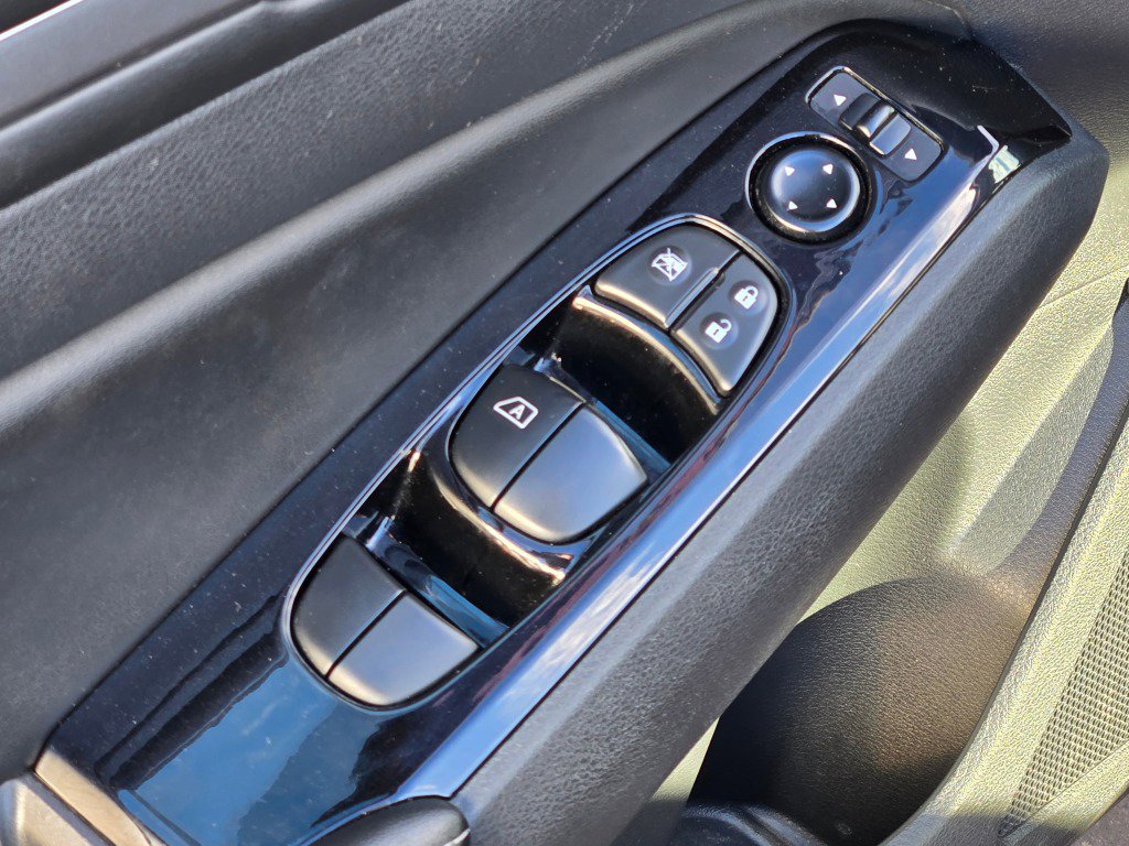 Used 2023 Nissan Altima 2.5 SV image 18