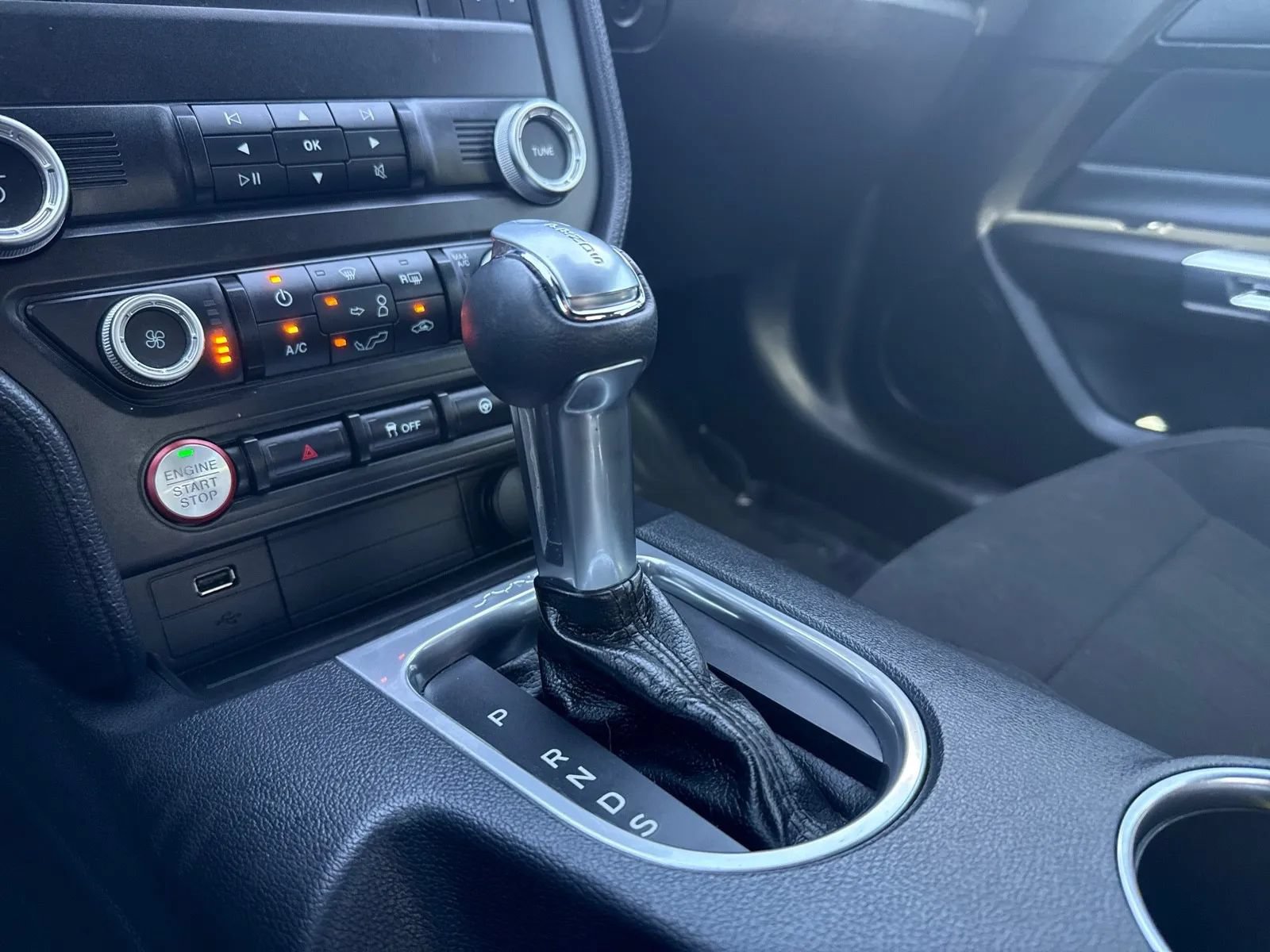 Used 2021 Ford Mustang GT RWD image 18