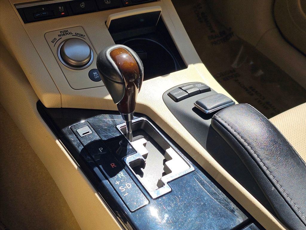 Used 2014 Lexus ES 350 w/ Ultra Luxury Package FWD image 34