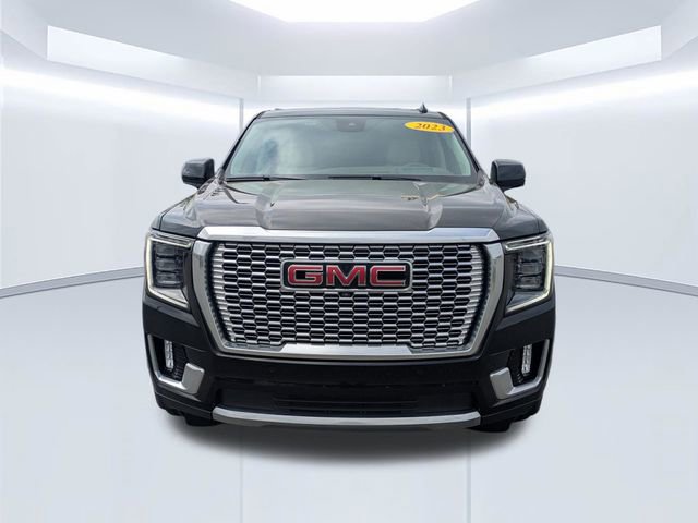 Used 2023 GMC Yukon XL Denali w/ Denali Reserve Package image 10