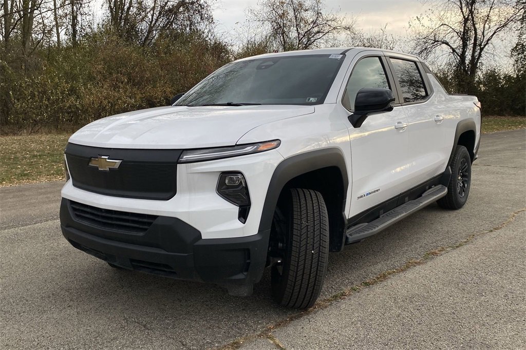 New 2024 Chevrolet Silverado EV W/T image 7