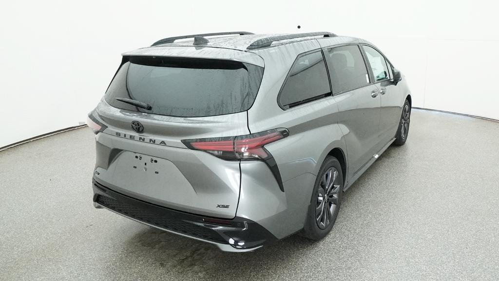 New 2026 Toyota Sienna XSE FWD image 22