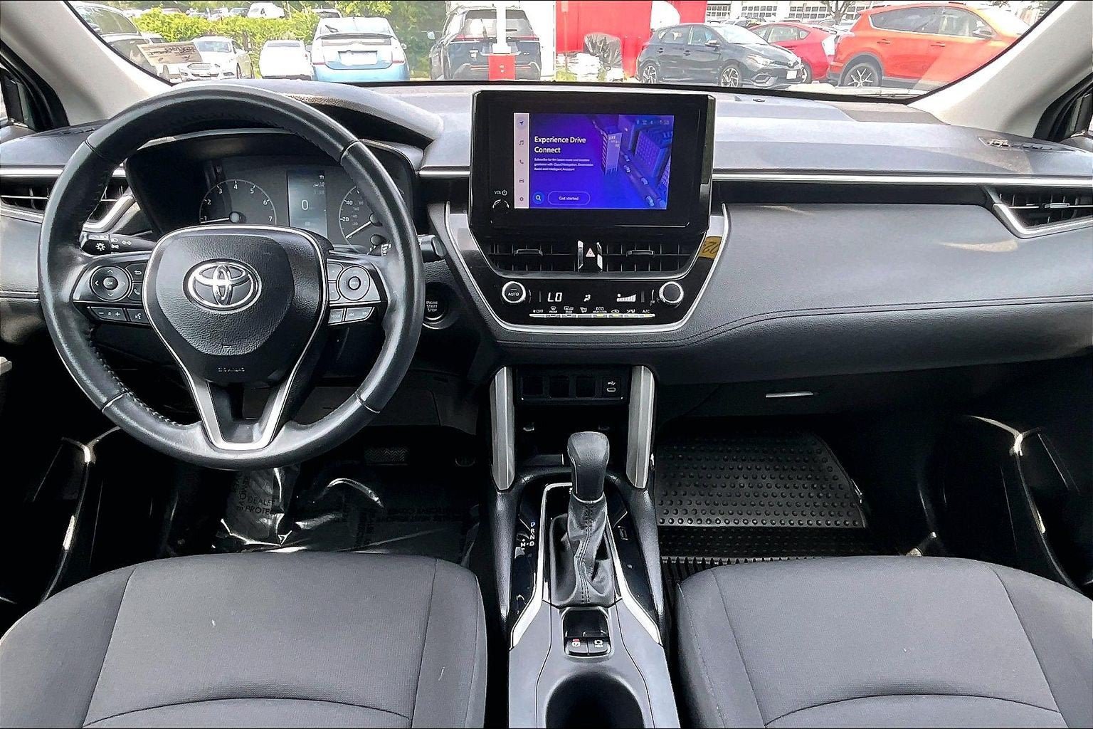 Used 2024 Toyota Corolla Cross LE w/ Moonroof Package AWD/4WD image 14