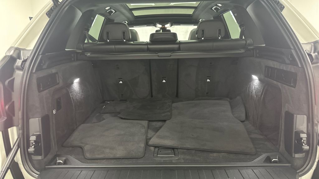 Used 2023 BMW X5 xDrive40i w/ Climate Comfort Package image 13