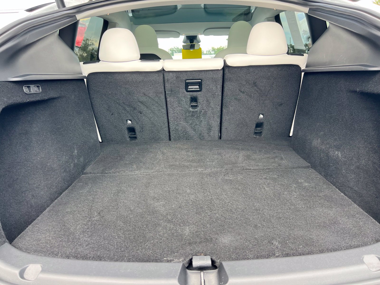 Used 2025 Tesla Model Y Long Range RWD image 20
