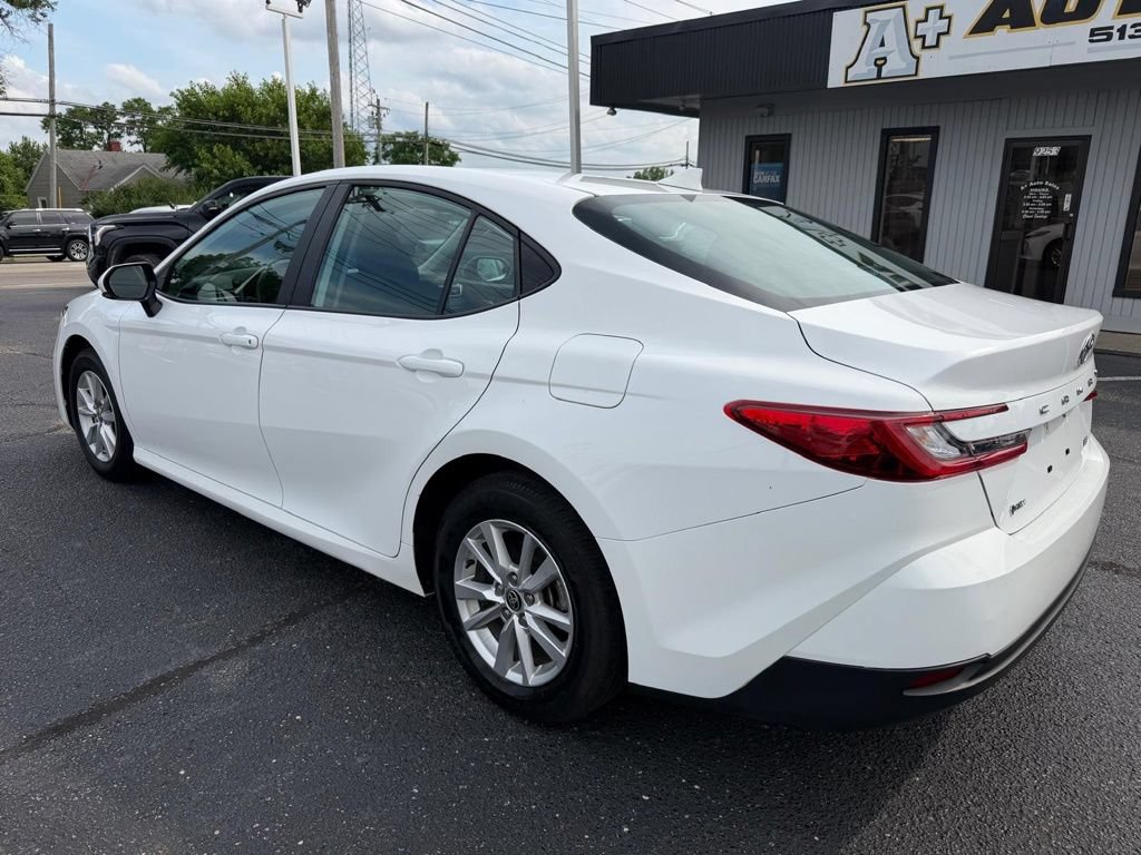 Used 2025 Toyota Camry LE FWD image 8