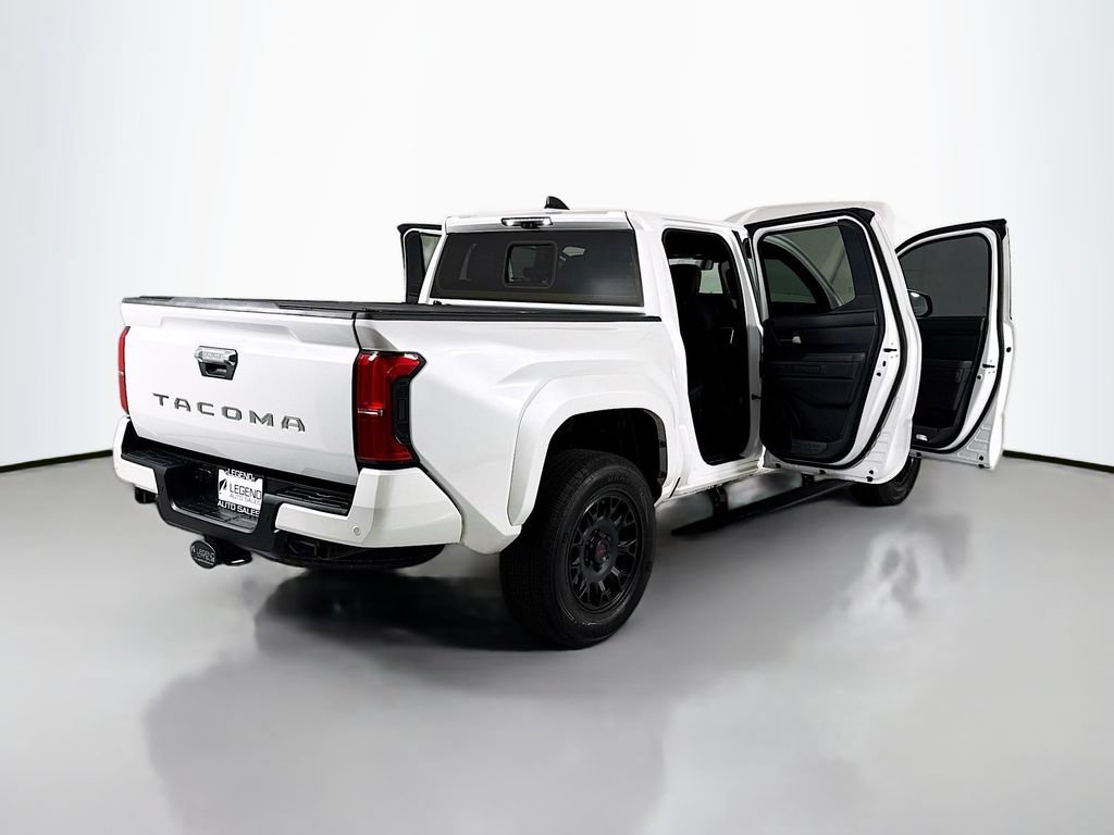 Used 2024 Toyota Tacoma Limited w/ Limited Package (LT) AWD/4WD image 24