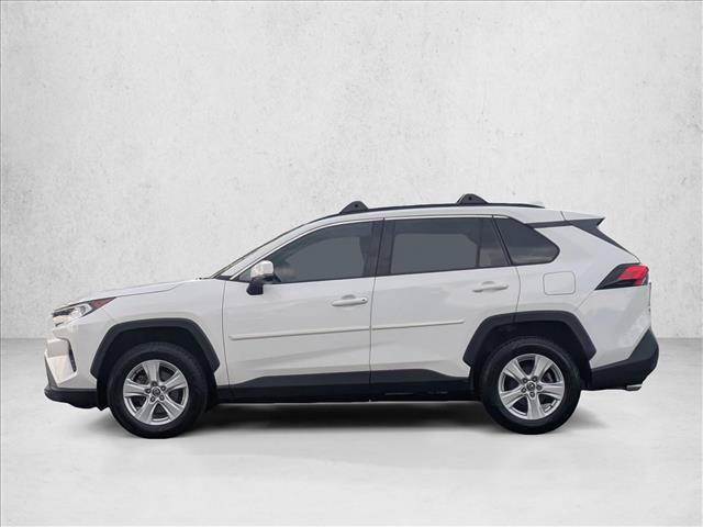 Used 2020 Toyota RAV4 XLE w/ Convenience Package FWD image 9