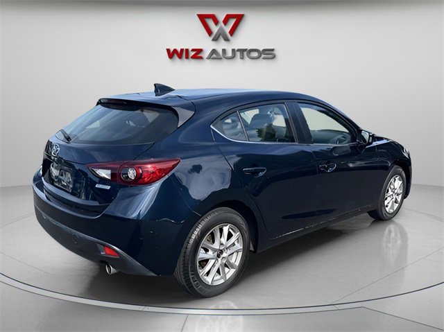 Used 2016 MAZDA MAZDA3 i Grand Touring image 3
