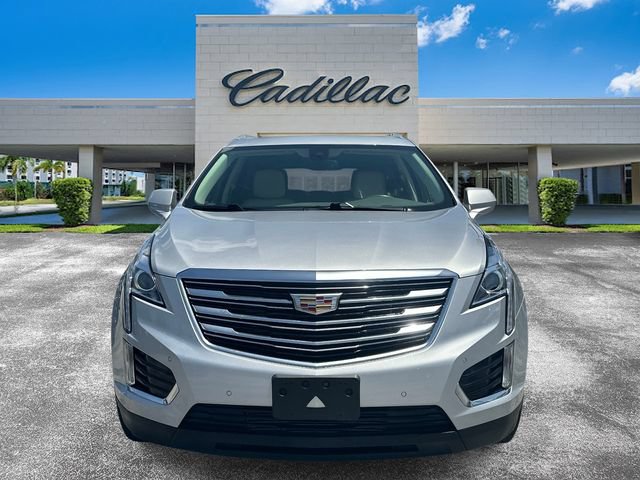 Certified 2025 Cadillac XT5 Luxury FWD image 8