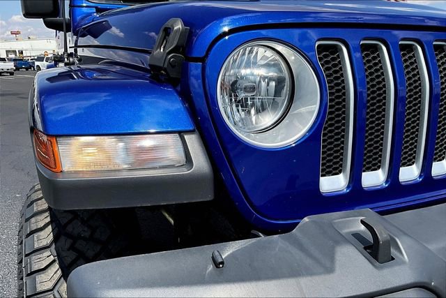 Used 2020 Jeep Wrangler Unlimited Sahara AWD/4WD image 31