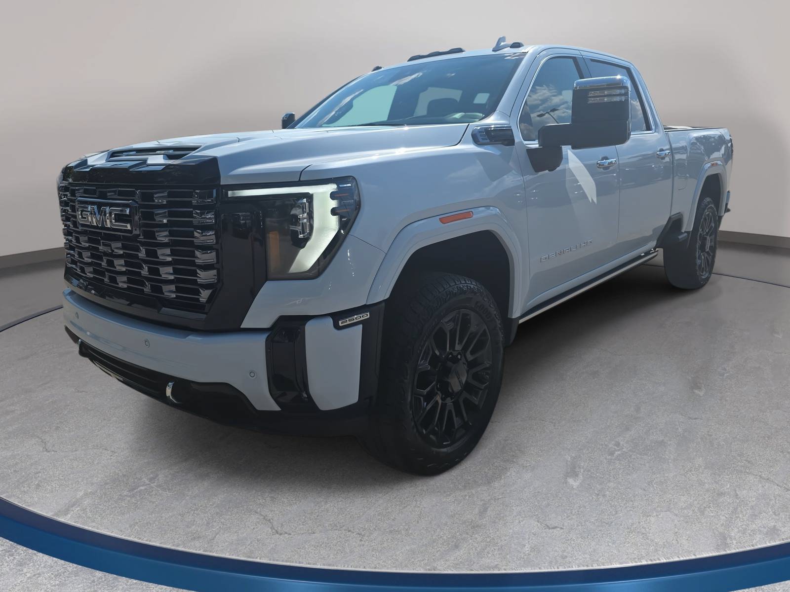 New 2026 GMC Sierra 2500 Denali Ultimate AWD/4WD image 1