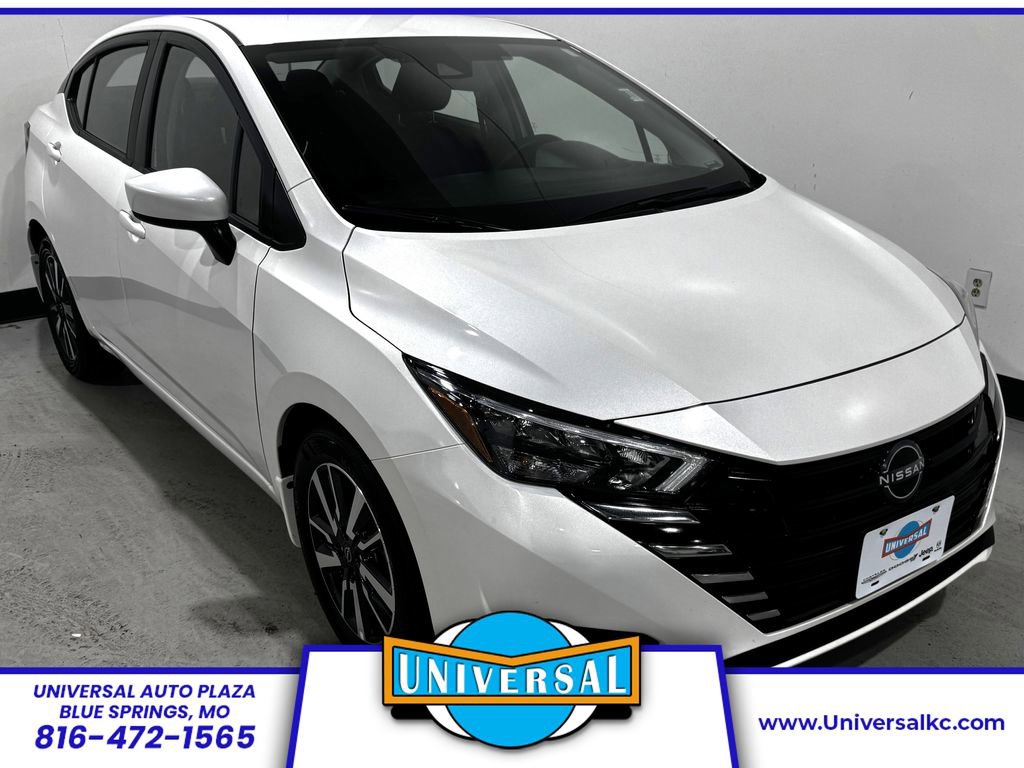 Used 2025 Nissan Versa SV w/ Trunk Package