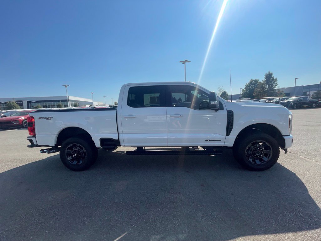 Used 2024 Ford F250 Lariat w/ Lariat Ultimate Package AWD/4WD image 5
