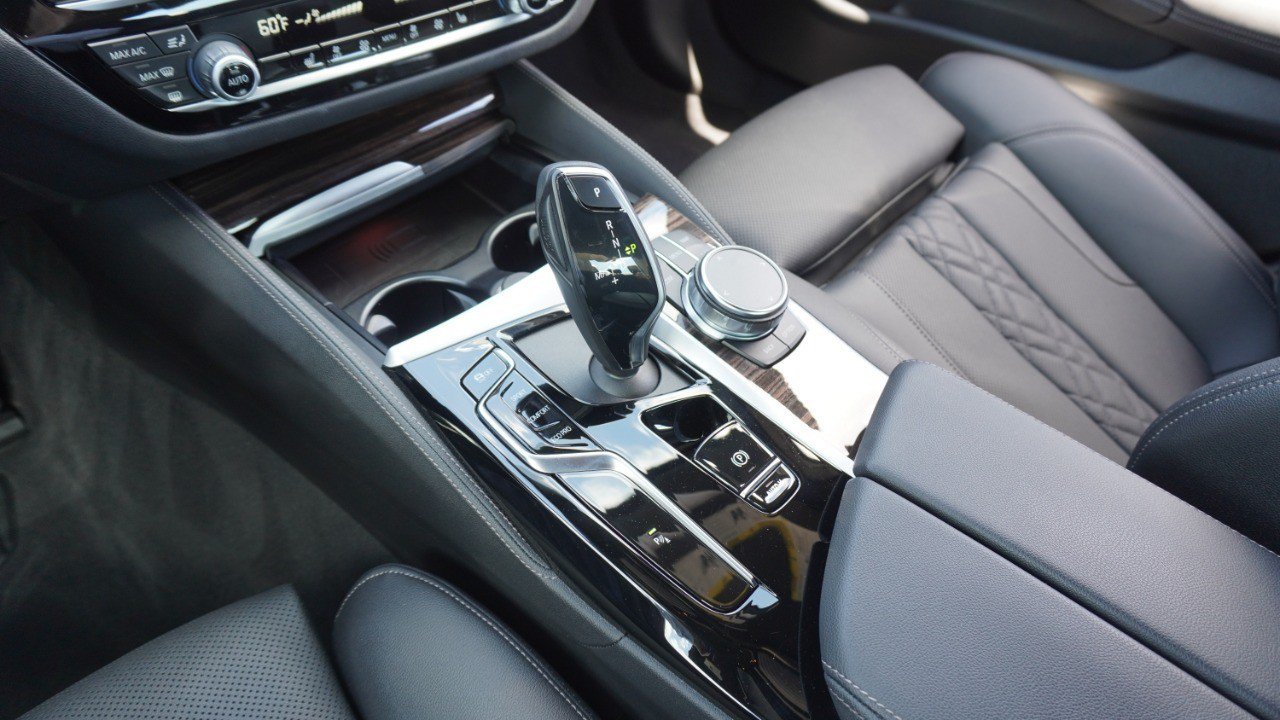 Used 2023 BMW 530i w/ M Sport Package RWD image 20