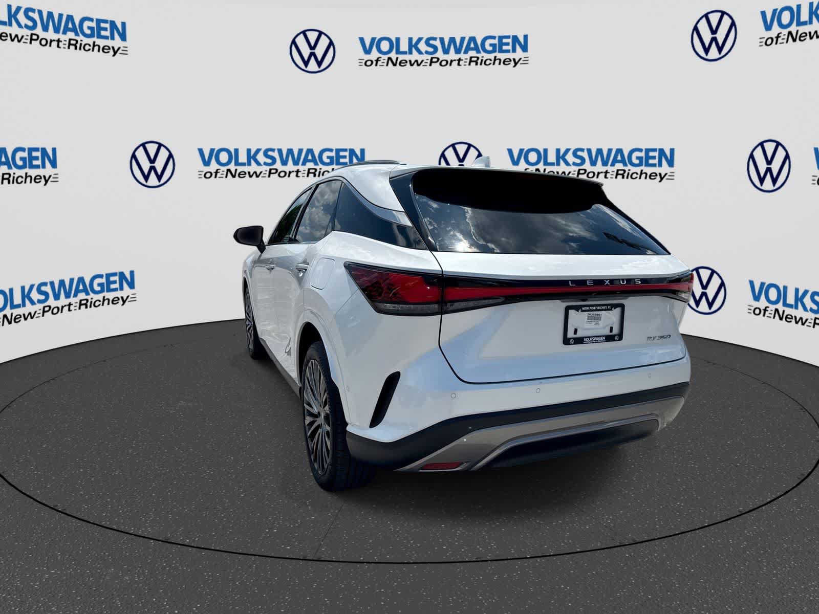 Used 2023 Lexus RX 350 FWD w/ Cold Area Package image 11