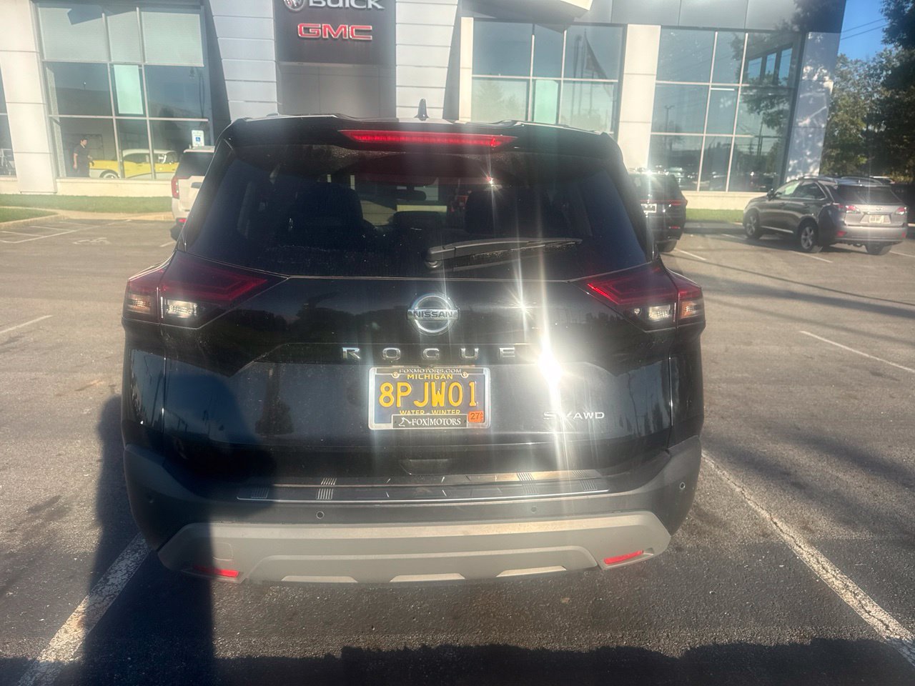Used 2021 Nissan Rogue SV w/ Premium Package AWD/4WD image 7