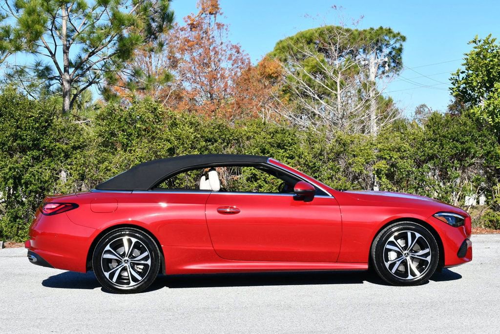 Used 2024 Mercedes-Benz CLE 300 4MATIC Cabriolet image 49