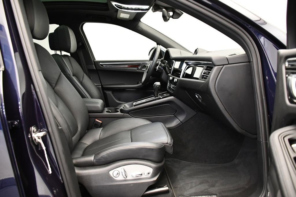 Used 2023 Porsche Macan S image 50