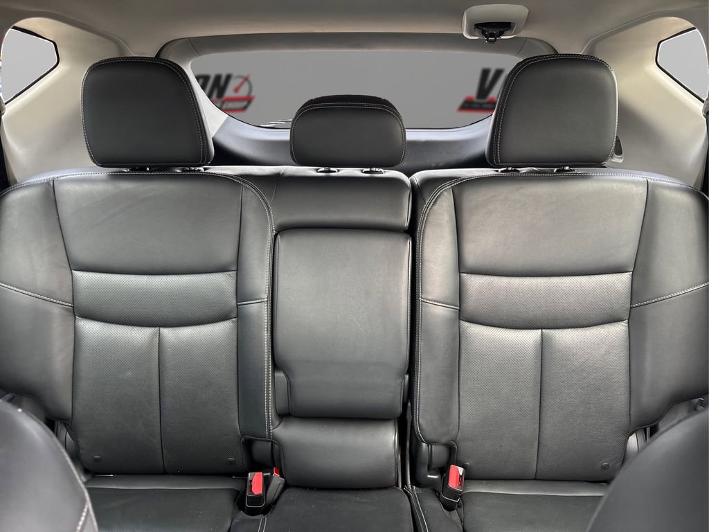Used 2018 Nissan Murano Platinum image 17