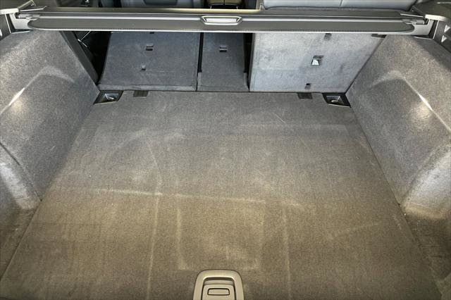 New 2026 BMW X5 xDrive40i w/ Premium Package AWD/4WD image 14