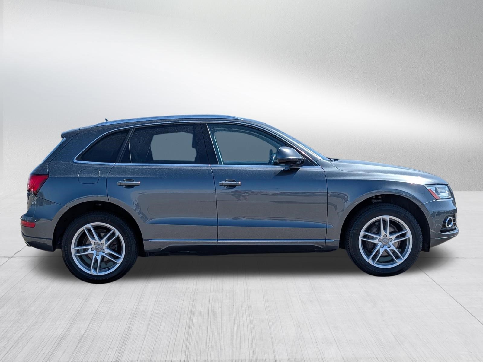 Used 2017 Audi Q5 2.0T Premium Plus AWD/4WD image 8