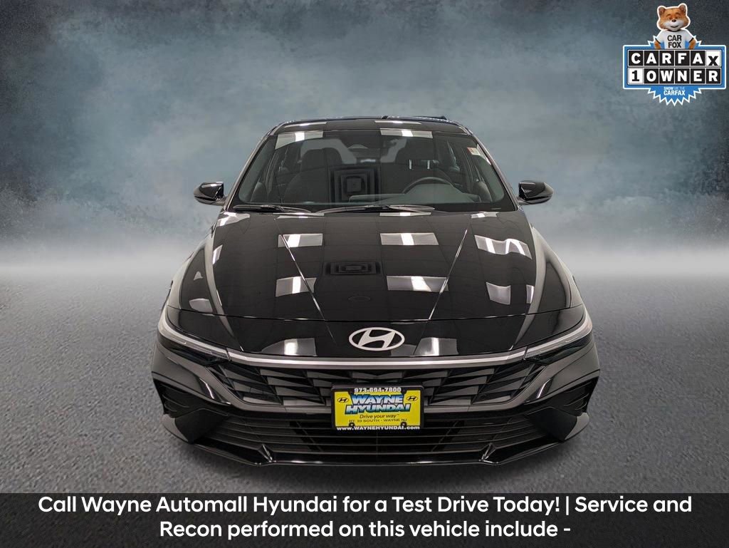 Certified 2025 Hyundai Elantra Sport image 2