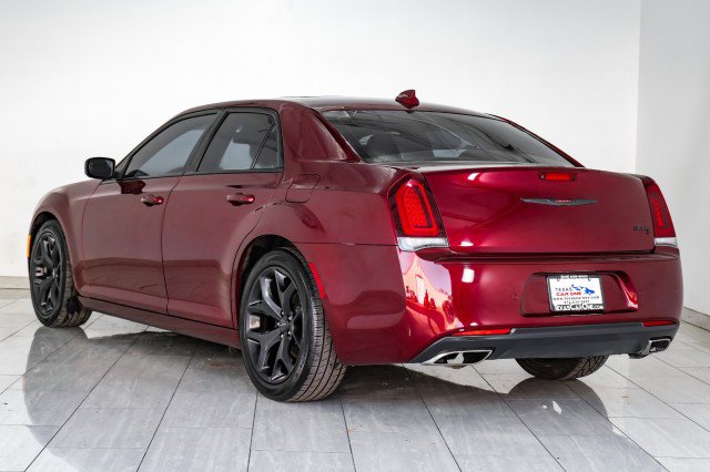 Used 2022 Chrysler 300 S image 8
