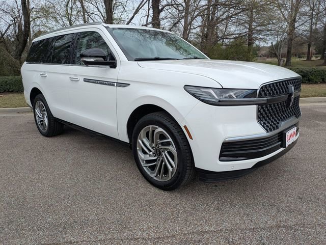 New 2026 Lincoln Navigator Reserve AWD/4WD image 5