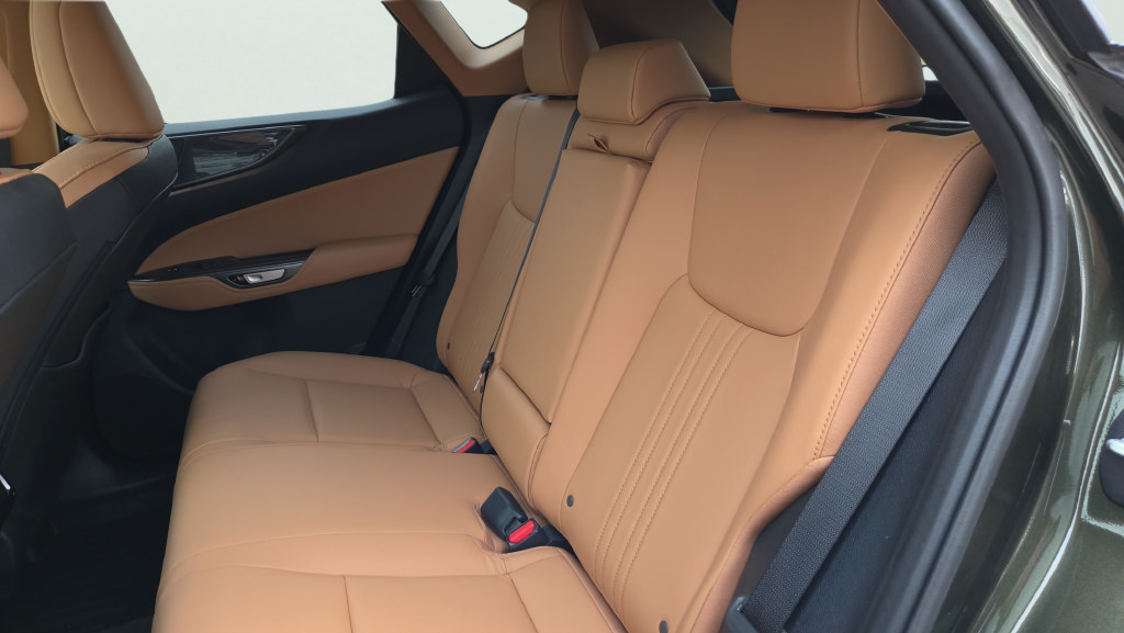Used 2025 Lexus NX 350 AWD w/ Cold Area Package image 20