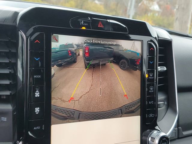 New 2026 RAM 1500 4x4 Crew Cab image 11