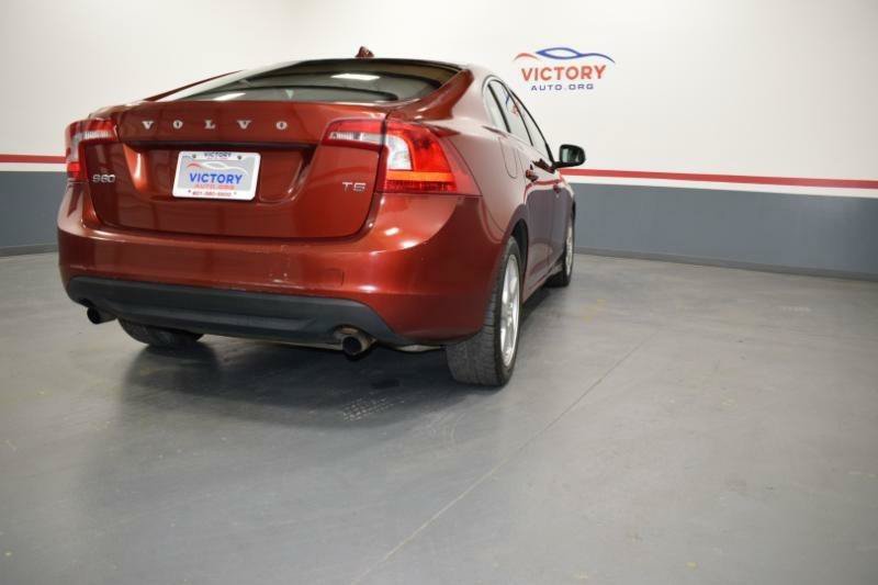 Used 2012 Volvo S60 T5 FWD image 4