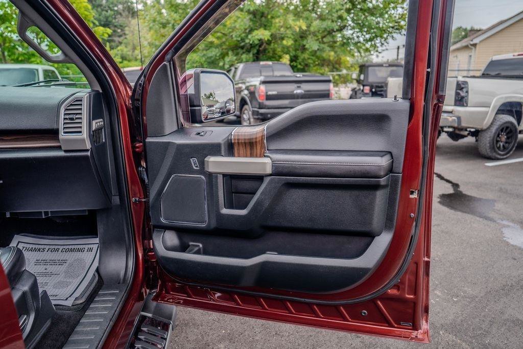 Used 2016 Ford F150 Lariat w/ Equipment Group 502A Luxury AWD/4WD image 22