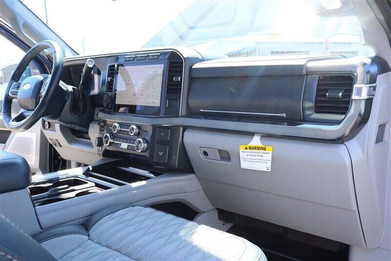 Used 2023 Ford F350 Limited w/ FX4 Off-Road Package AWD/4WD image 35