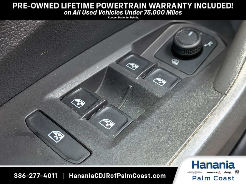 Used 2020 Volkswagen Jetta SEL FWD image 23