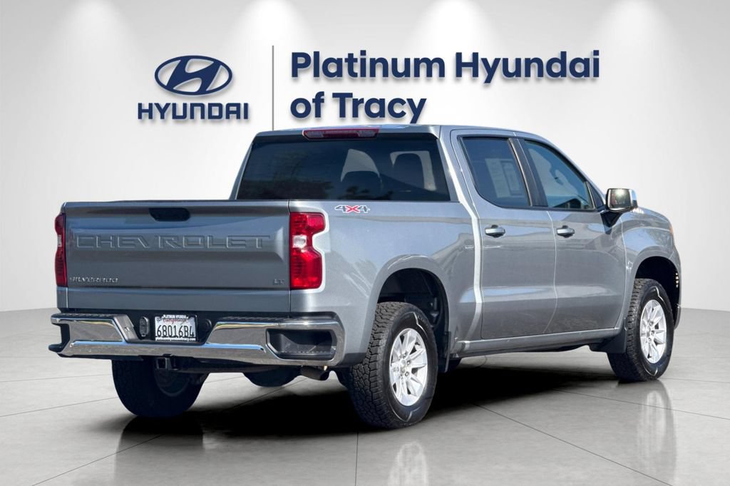 Used 2025 Chevrolet Silverado 1500 LT AWD/4WD image 4