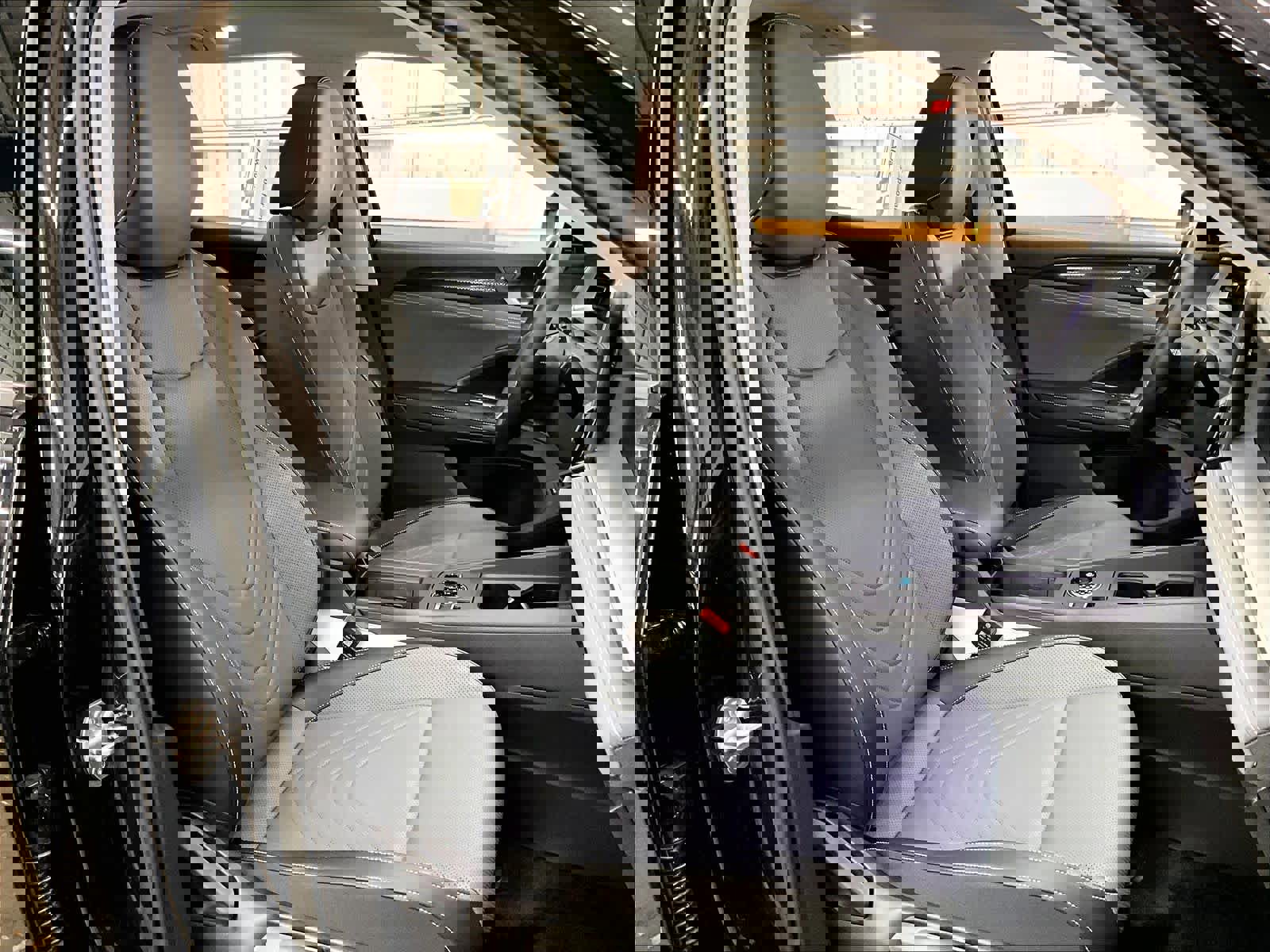 New 2026 Volkswagen Tiguan SE image 30